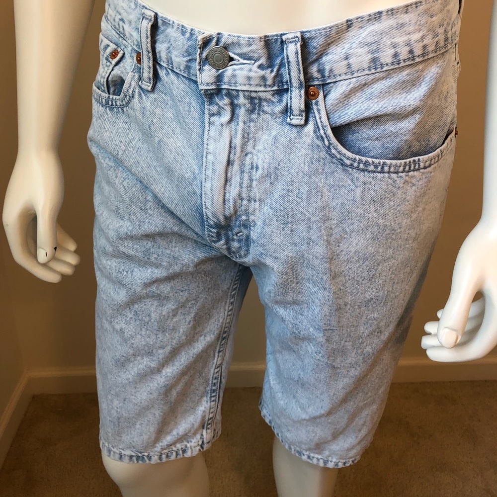 Levi’s 502 Tapered Fit Shorts